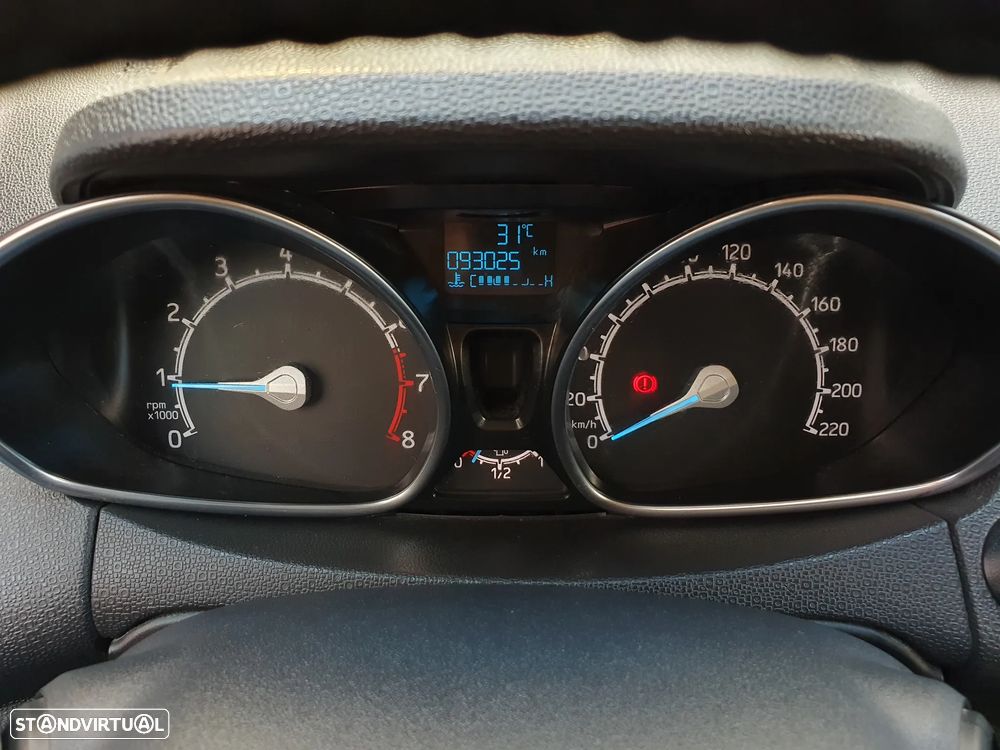 Ford EcoSport 1.0 EcoBoost Titanium - 9
