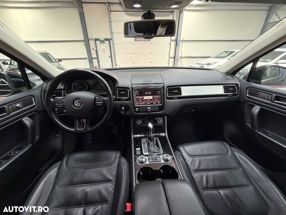 Volkswagen Touareg 3.0 V6 TDI BMT - 14