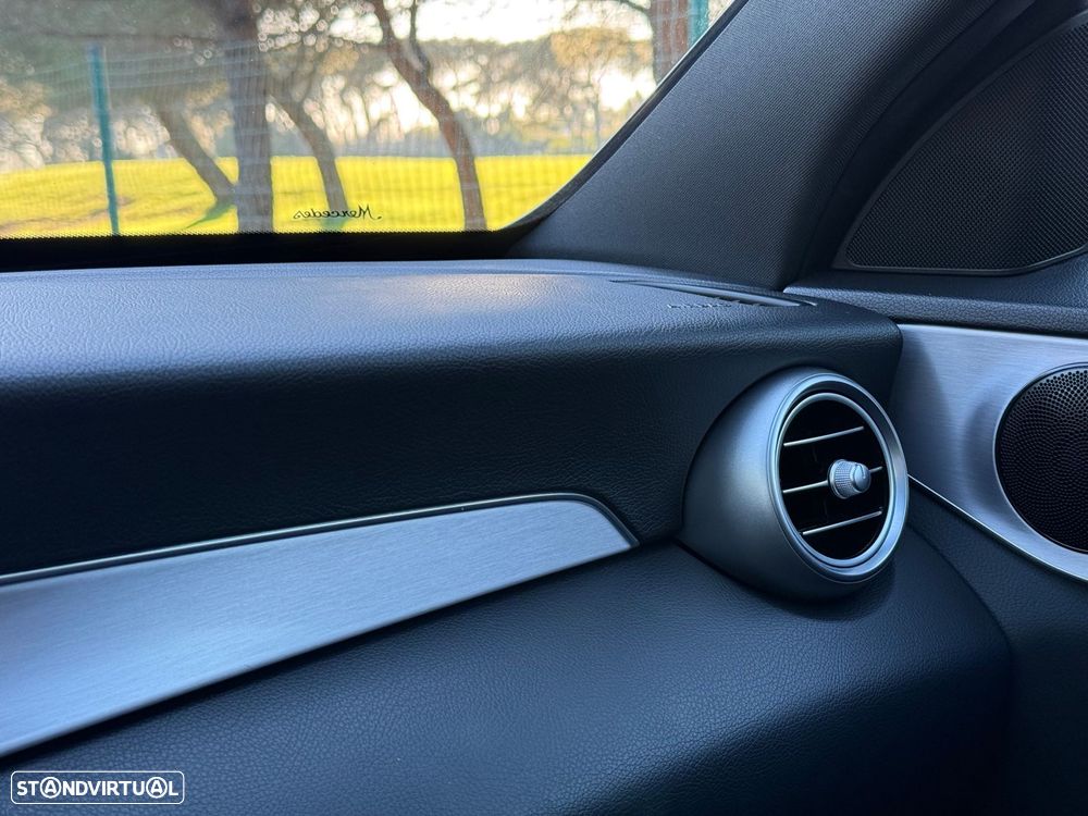 Mercedes-Benz C 300 de AMG Line - 37