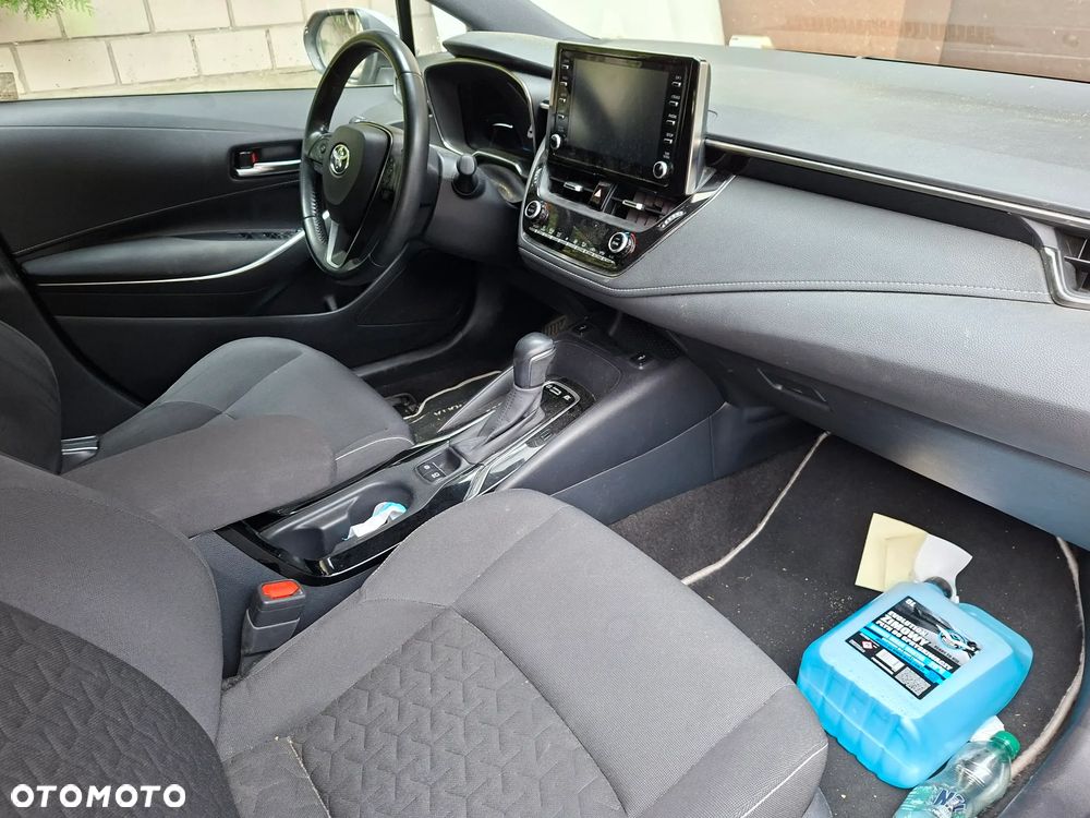 Toyota Corolla 1.8 Hybrid Comfort - 5