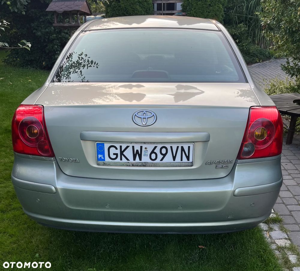 Toyota Avensis 2.0 VVT-i Sol - 5