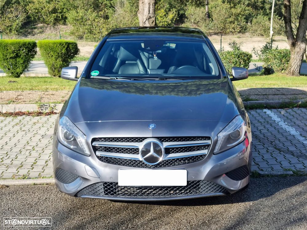 Mercedes-Benz A 200 CDI (BlueEFFICIENCY) 7G-DCT Urban - 3