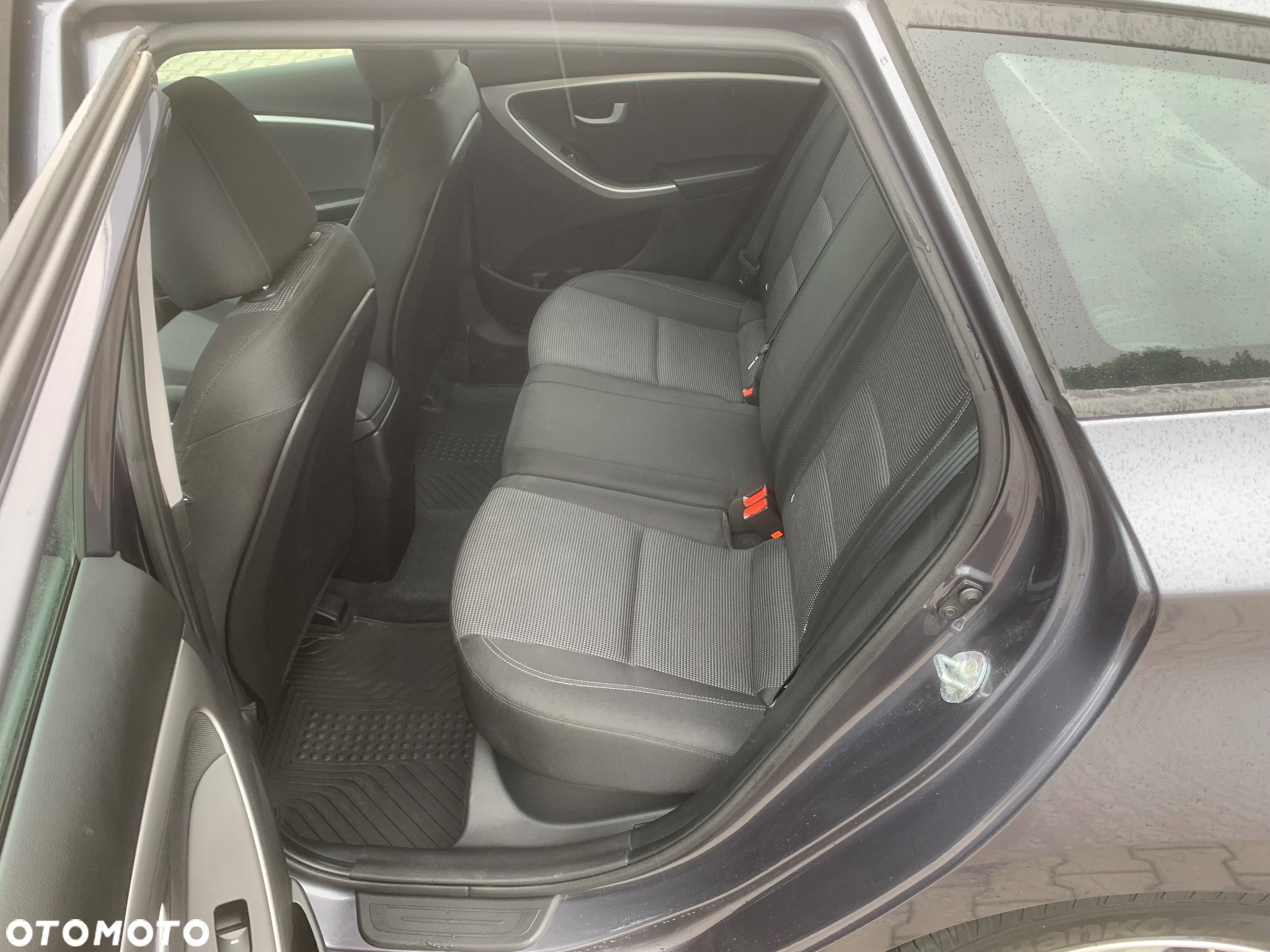 Hyundai i30 1.6 Comfort - 11