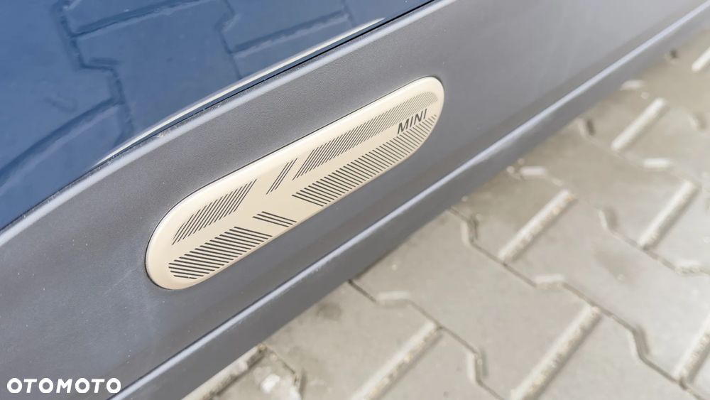 MINI Aceman E Classic Trim - 11