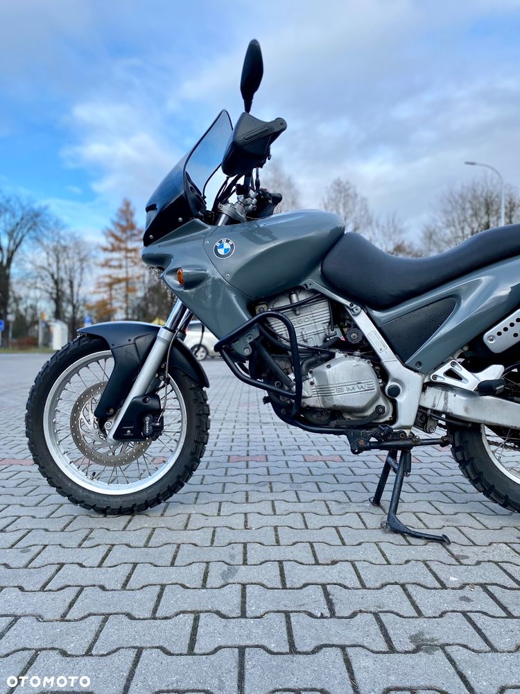 BMW F - 10