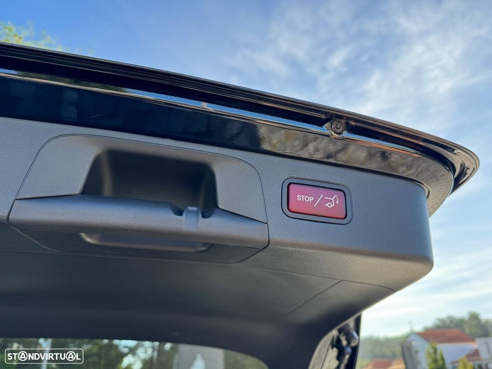 Mercedes-Benz GLC 220 d 4Matic 9G-TRONIC AMG Line - 11