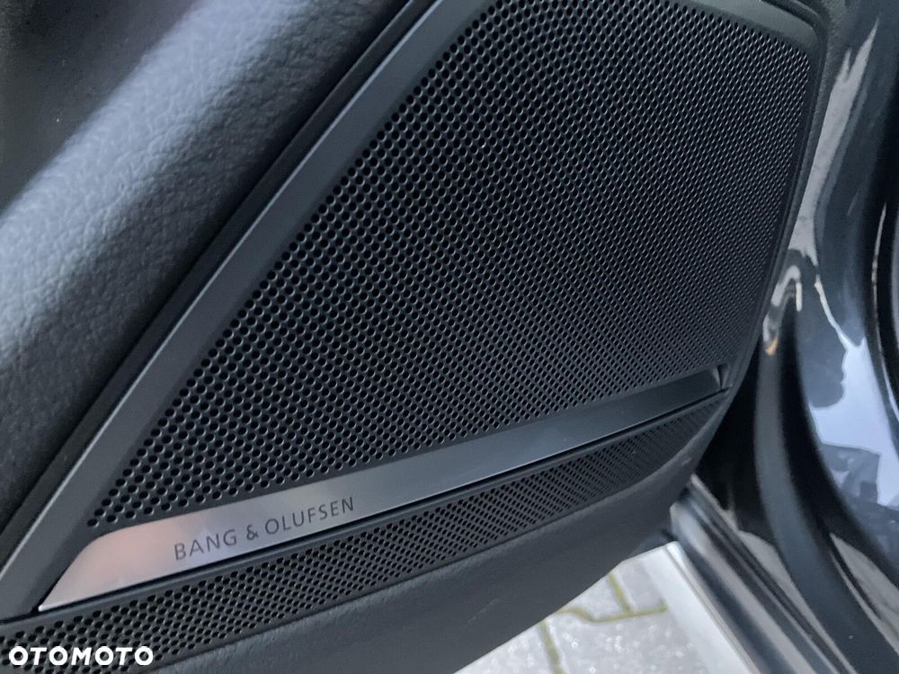 Audi A6 Allroad - 11