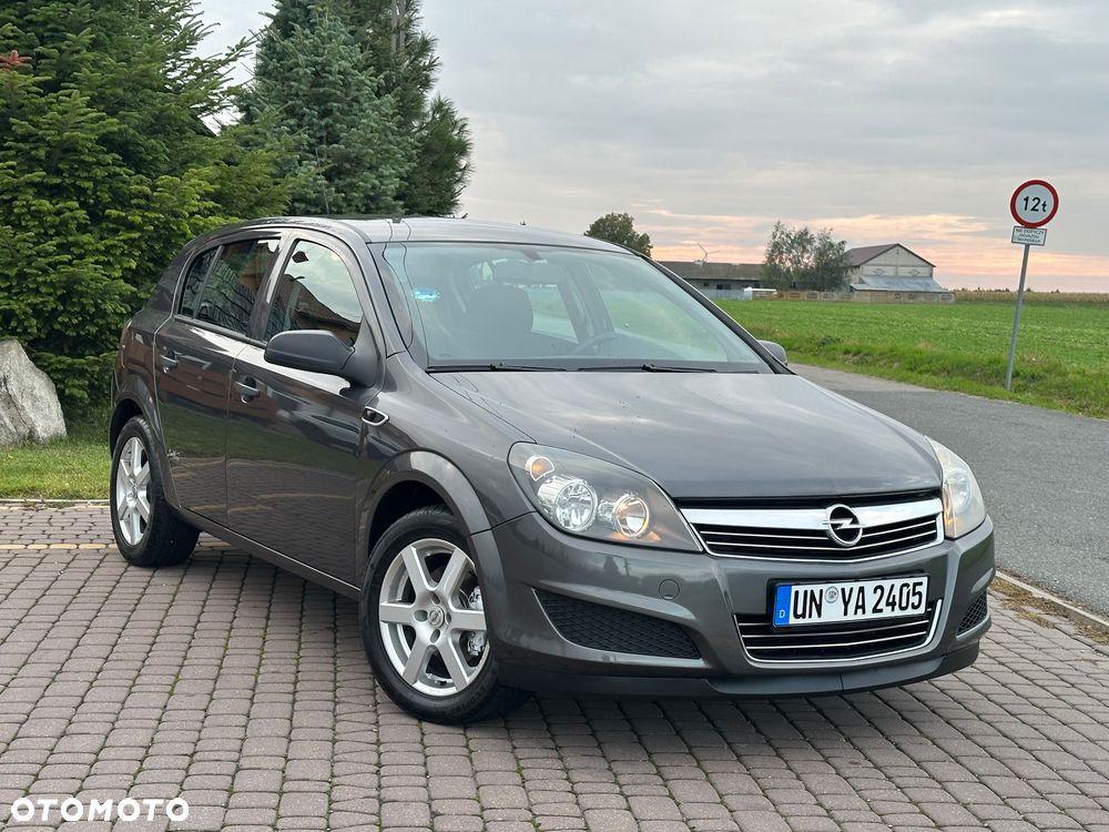 Opel Astra 1.4 Cosmo - 2