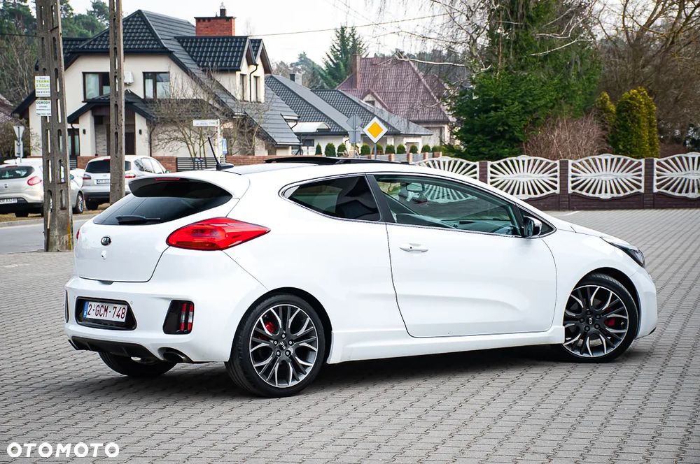 Kia Ceed Cee'd 1.6 T-GDI GT - 21