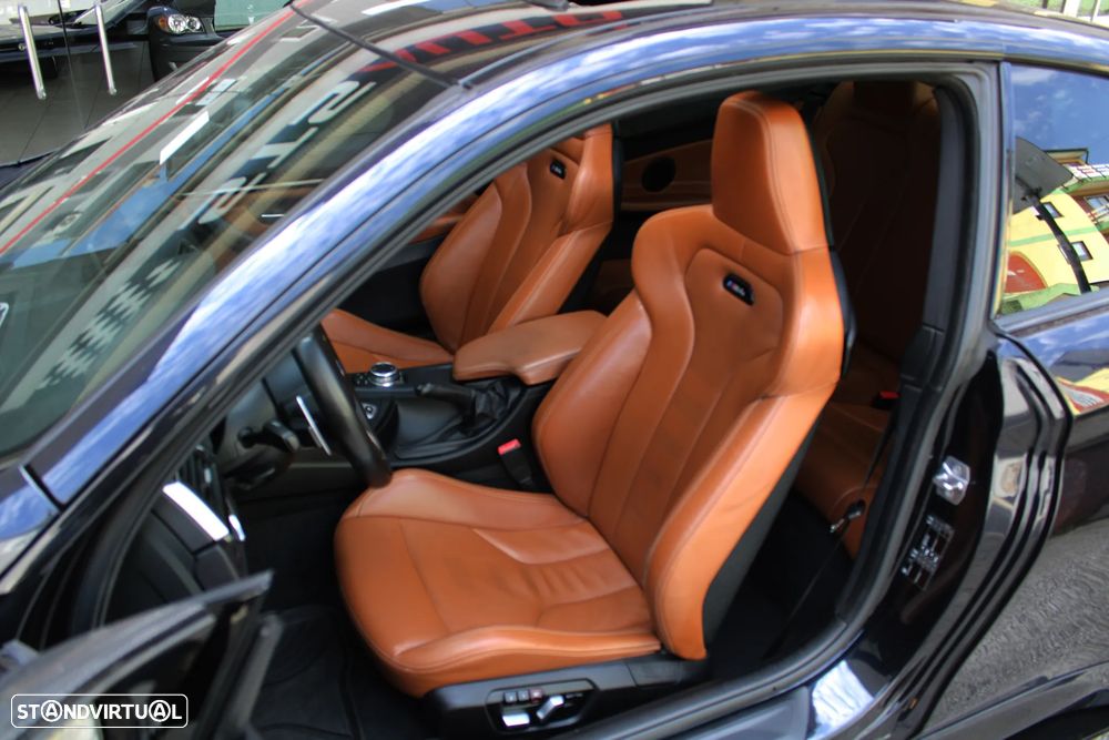 BMW M4 DKG - 23