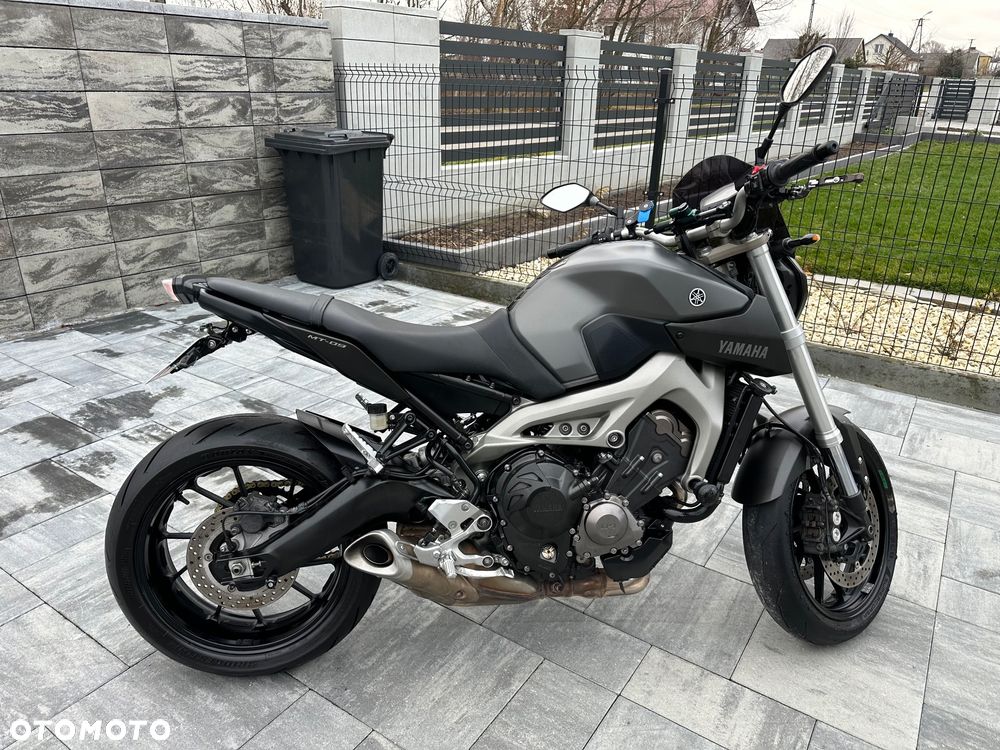 Yamaha MT - 1