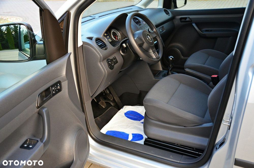 Volkswagen Caddy - 27