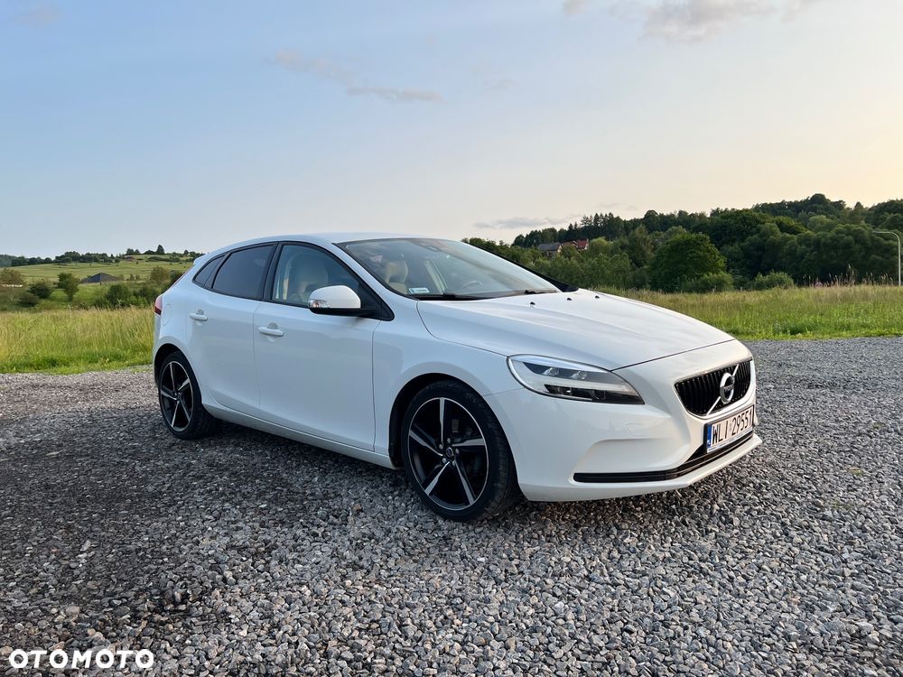 Volvo V40 D2 Drive-E Kinetic - 4