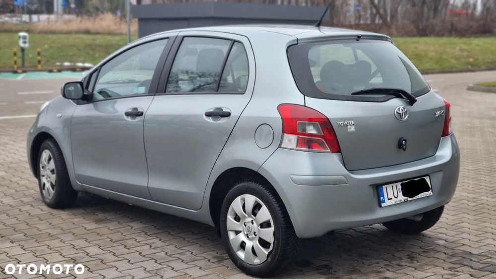 Toyota Yaris 1.33 Sol - 5