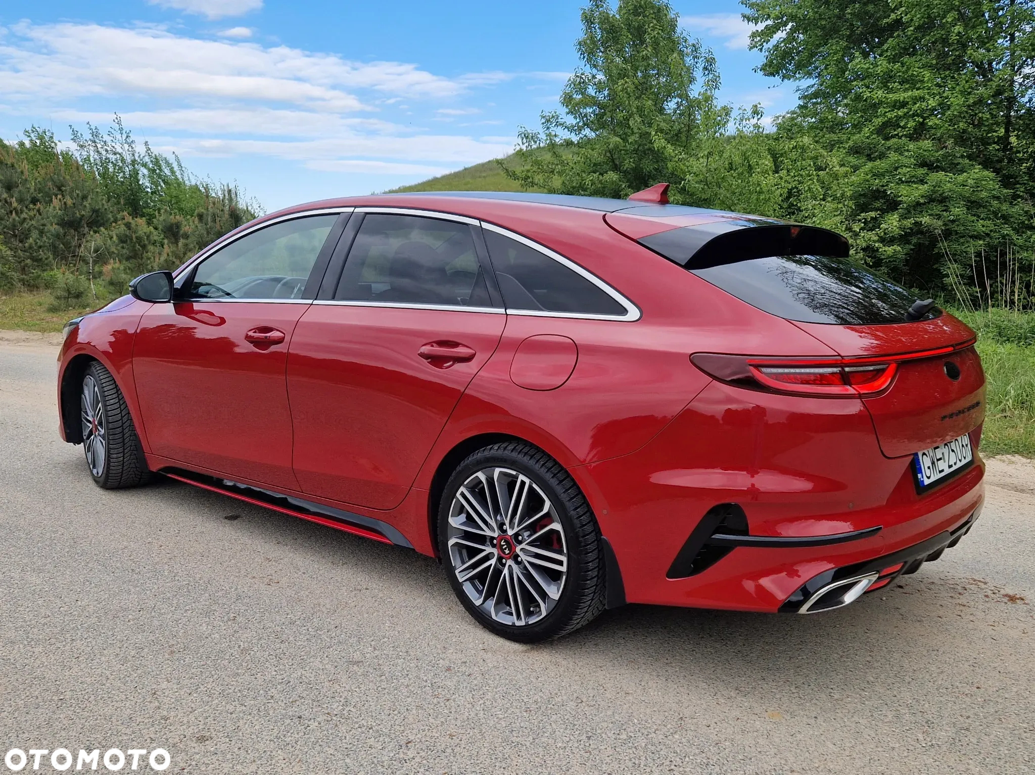 Kia ProCeed 1.6 T-GDI GT DCT - 4