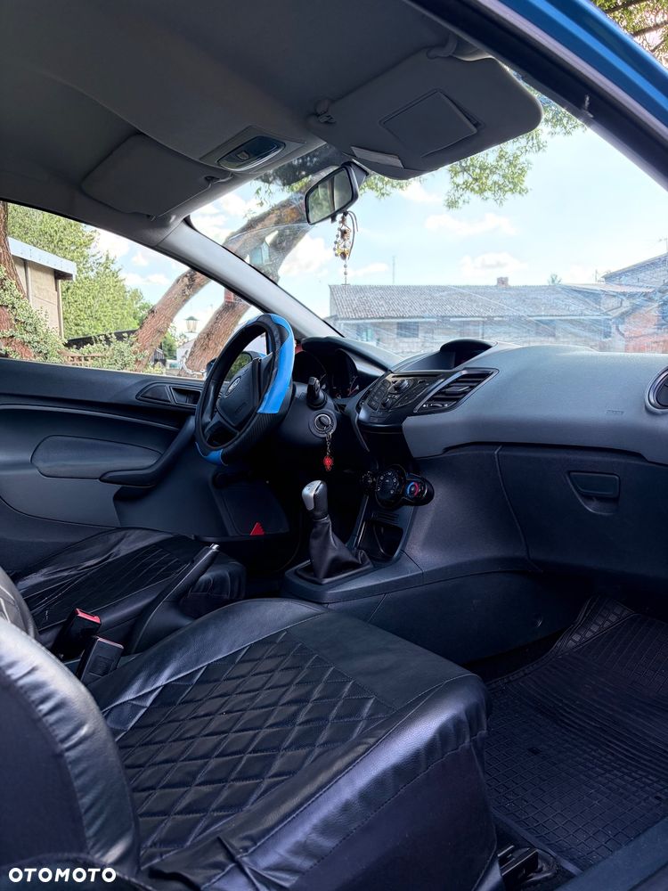 Ford Fiesta - 8