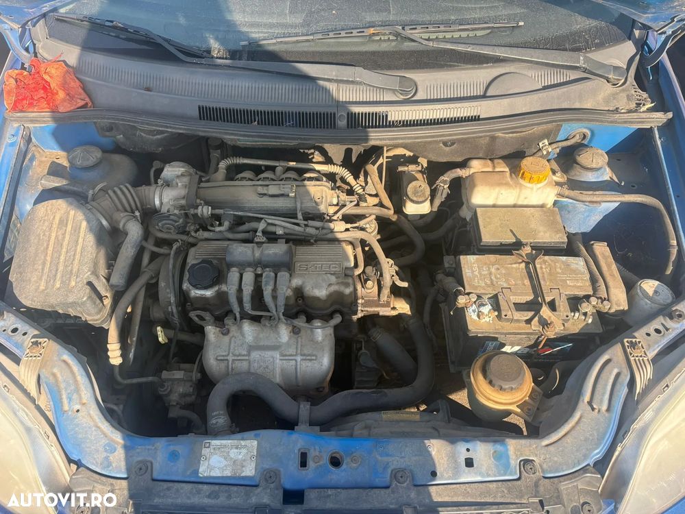 Dezmembrez Chevrolet Aveo - 8