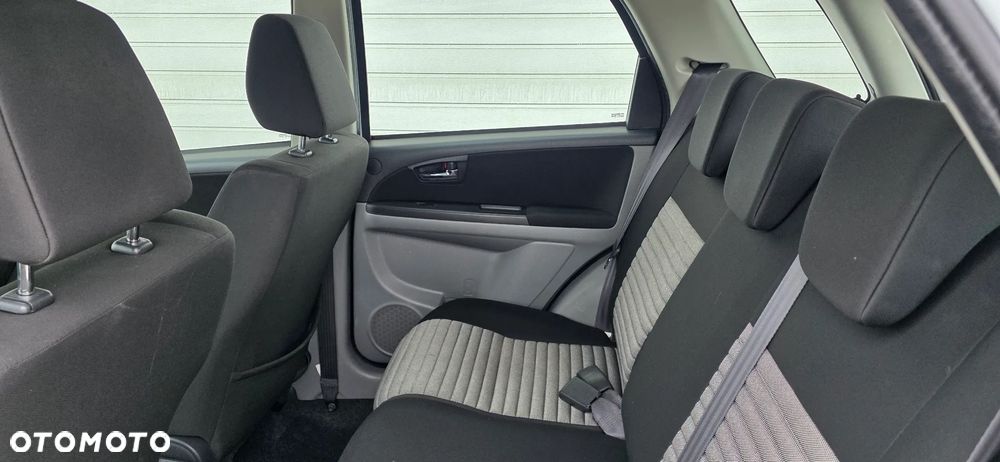 Suzuki SX4 1.6 VVT 4x2 City - 15