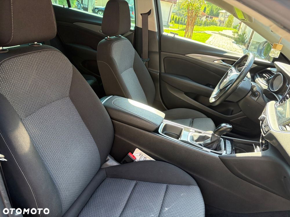 Opel Insignia - 9