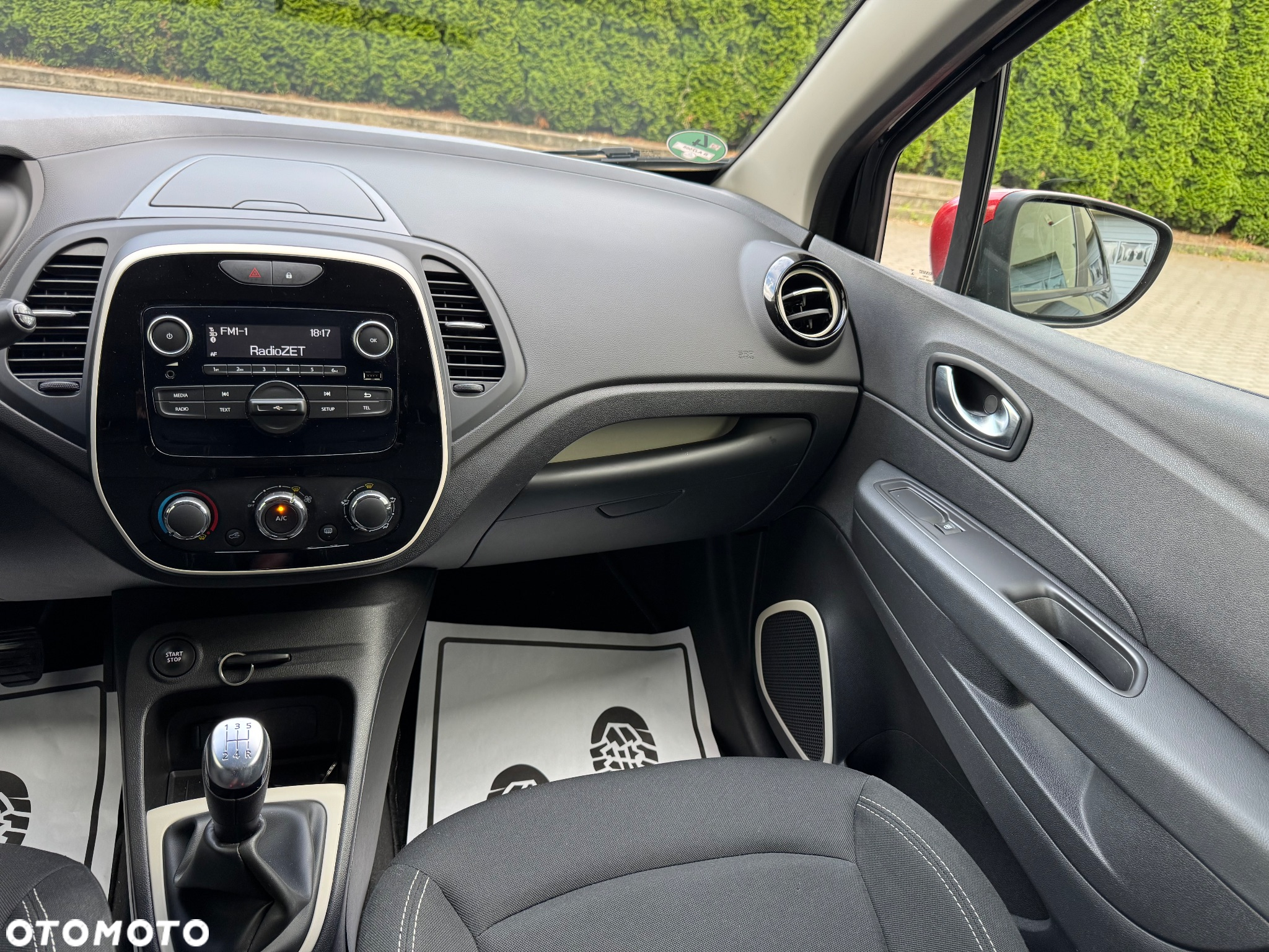 Renault Captur (ENERGY) TCe 90 LIMITED - 28