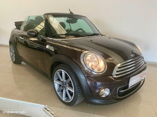MINI Cabrio Cooper D - 4