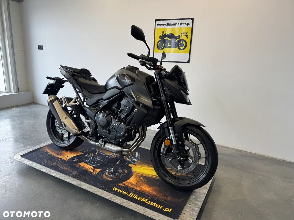 Honda CB - 3