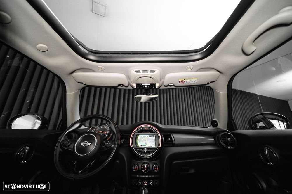 MINI 3 Portas Cooper D - 13