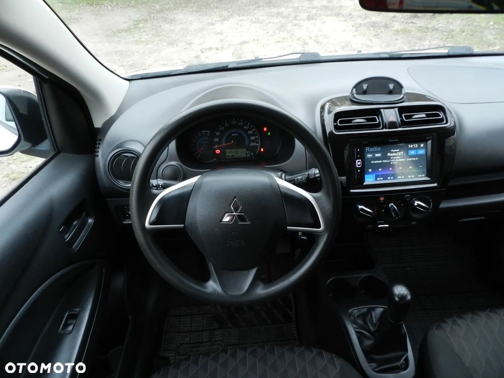 Mitsubishi Space Star - 7