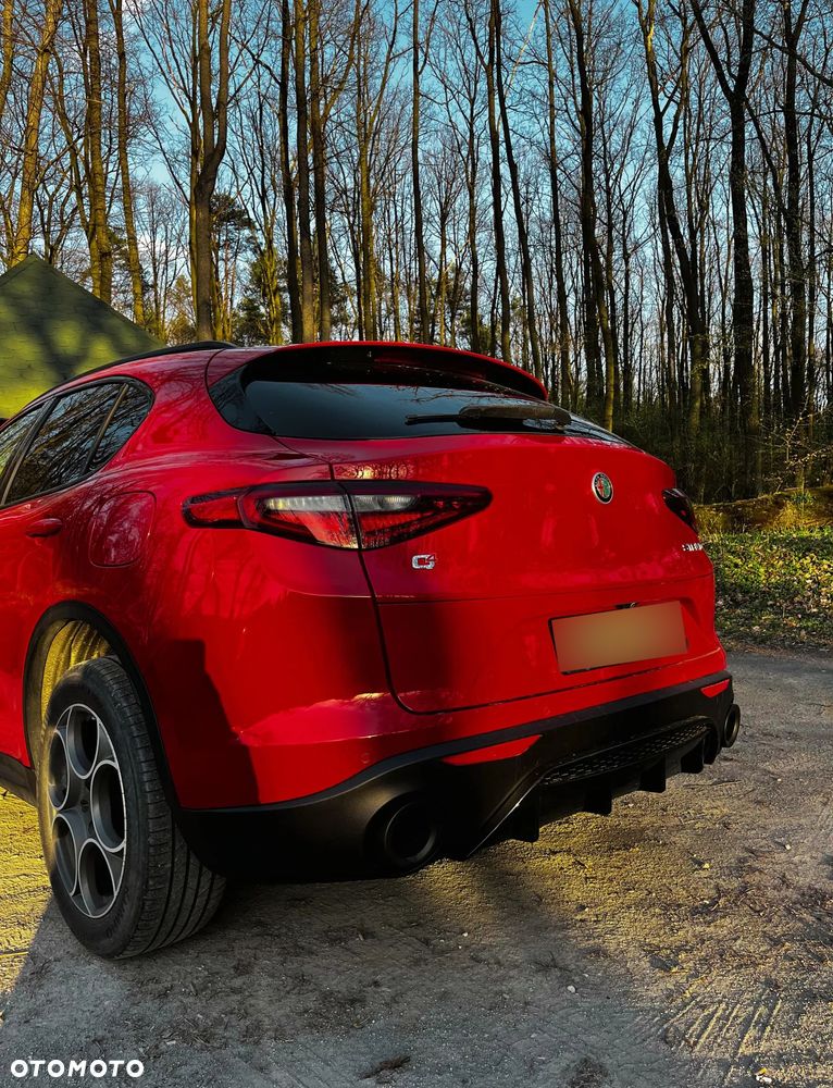 Alfa Romeo Stelvio 2.0 Turbo 16V AT8-Q4 Sprint - 8