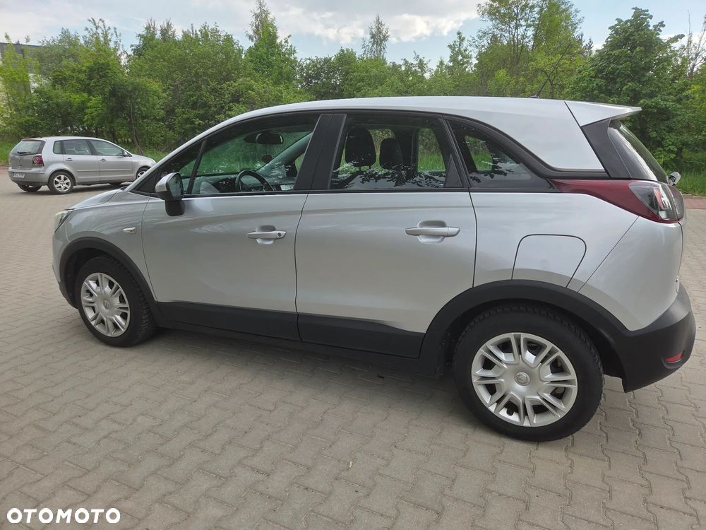 Opel Crossland X 1.2 Essentia - 12