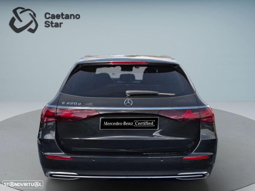 Mercedes-Benz E 220 d - 7