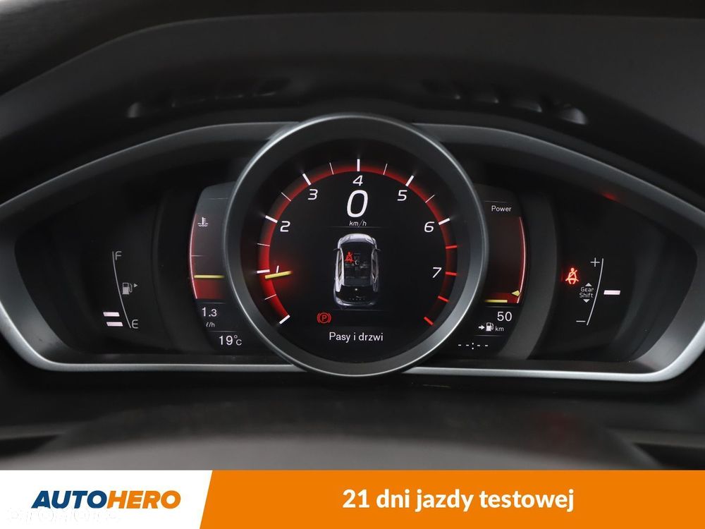 Volvo V40 - 19