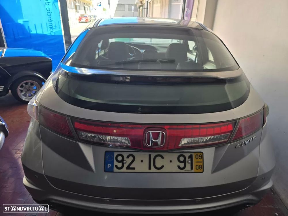Honda Civic 1.4 i-VTEC Comfort - 5