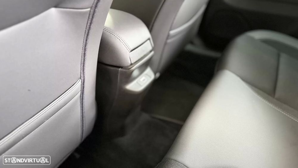 Jeep Avenger 1.2 GSE T3 Altitude - 12