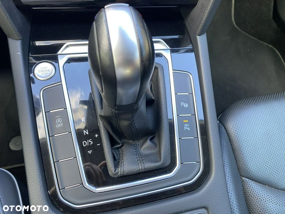 Volkswagen Arteon 2.0 TSI Elegance DSG - 25