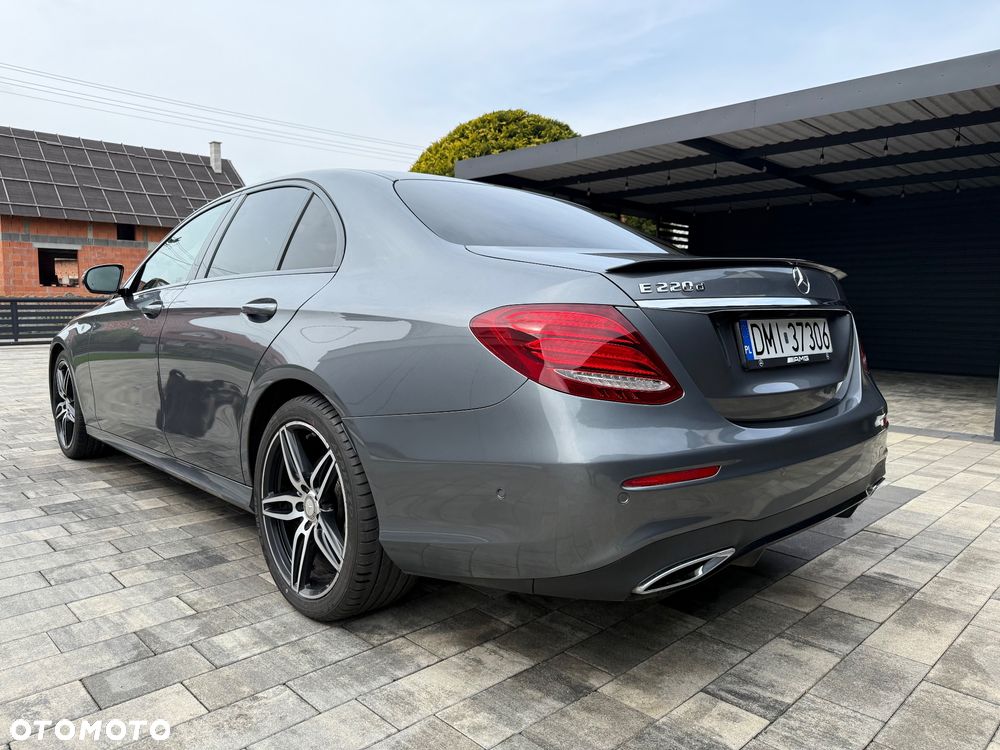 Mercedes-Benz Klasa E 220 d 9G-TRONIC - 5