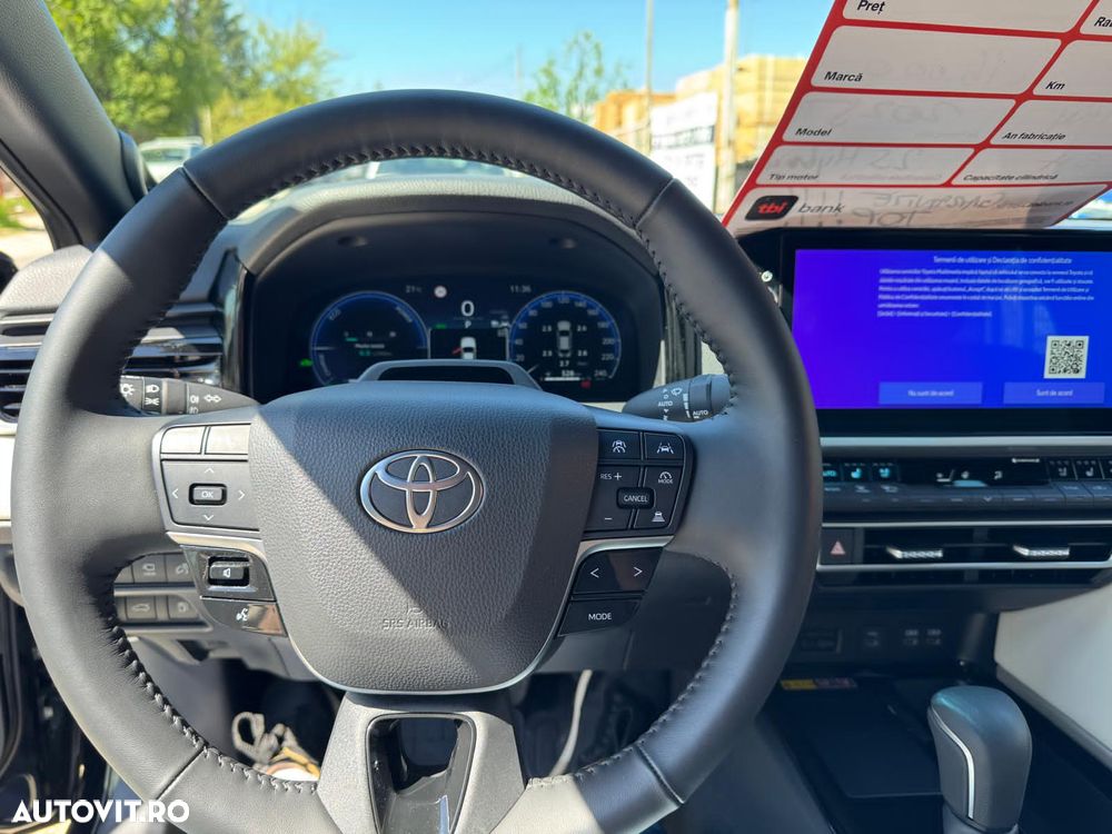 Toyota Camry 2.5 Business - 39