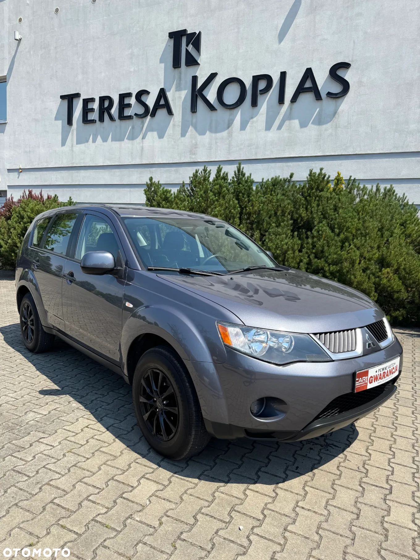 Mitsubishi Outlander 2.4 4WD Inform - 20