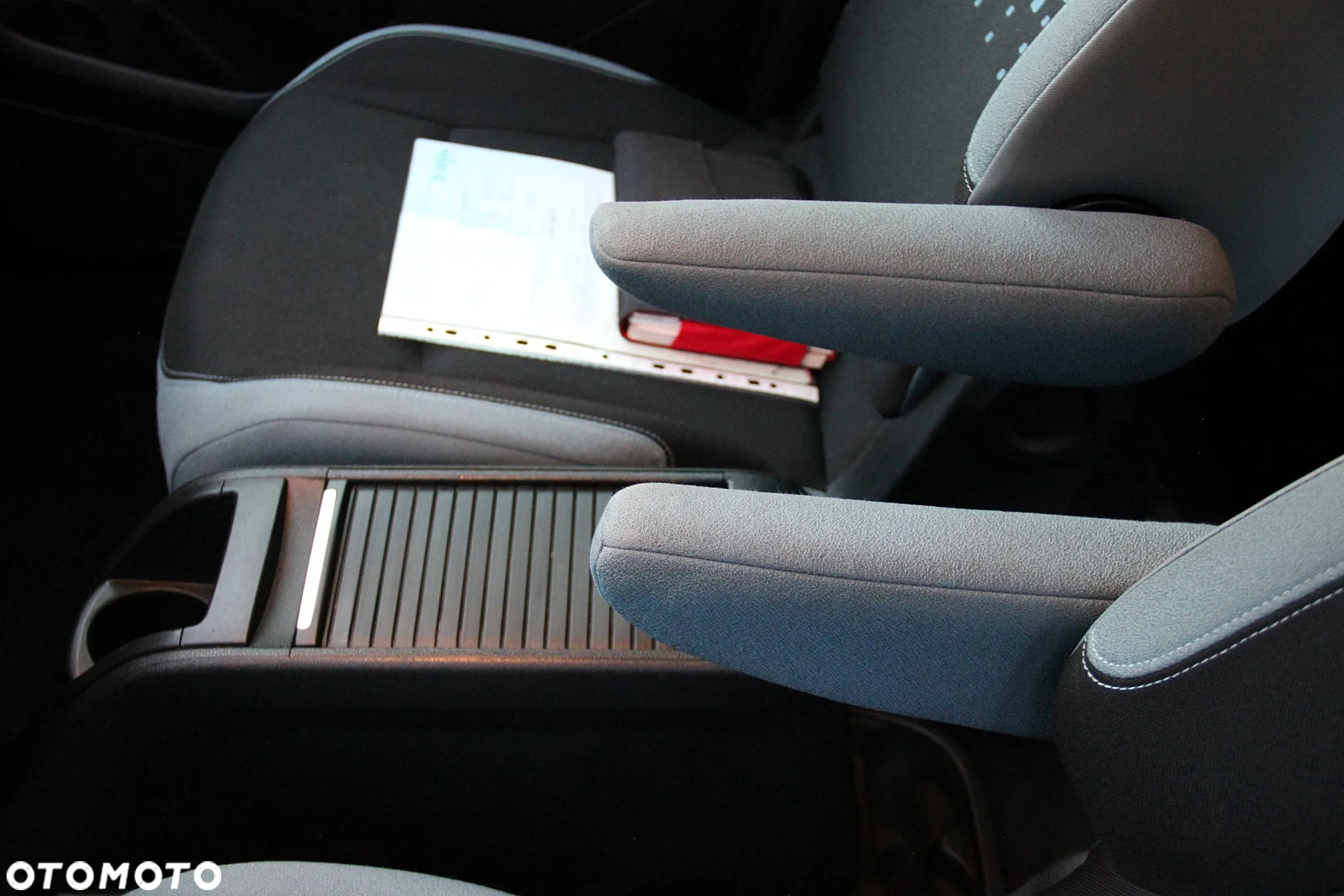 Citroën Berlingo 1.6 HDi Exclusive - 30