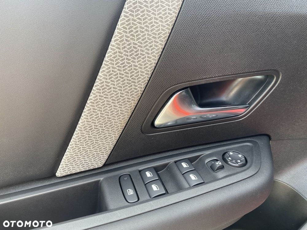 Citroën C4 1.2 PureTech Max S&S EAT8 - 12