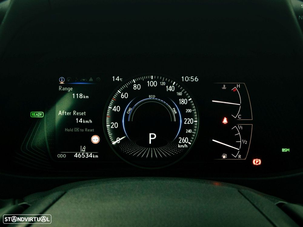 Lexus UX 250h Sport - 27