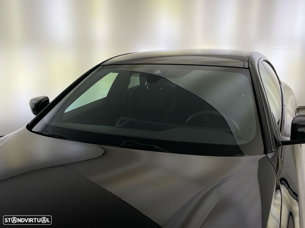 BMW i4 eDrive40 Desportiva M - 17