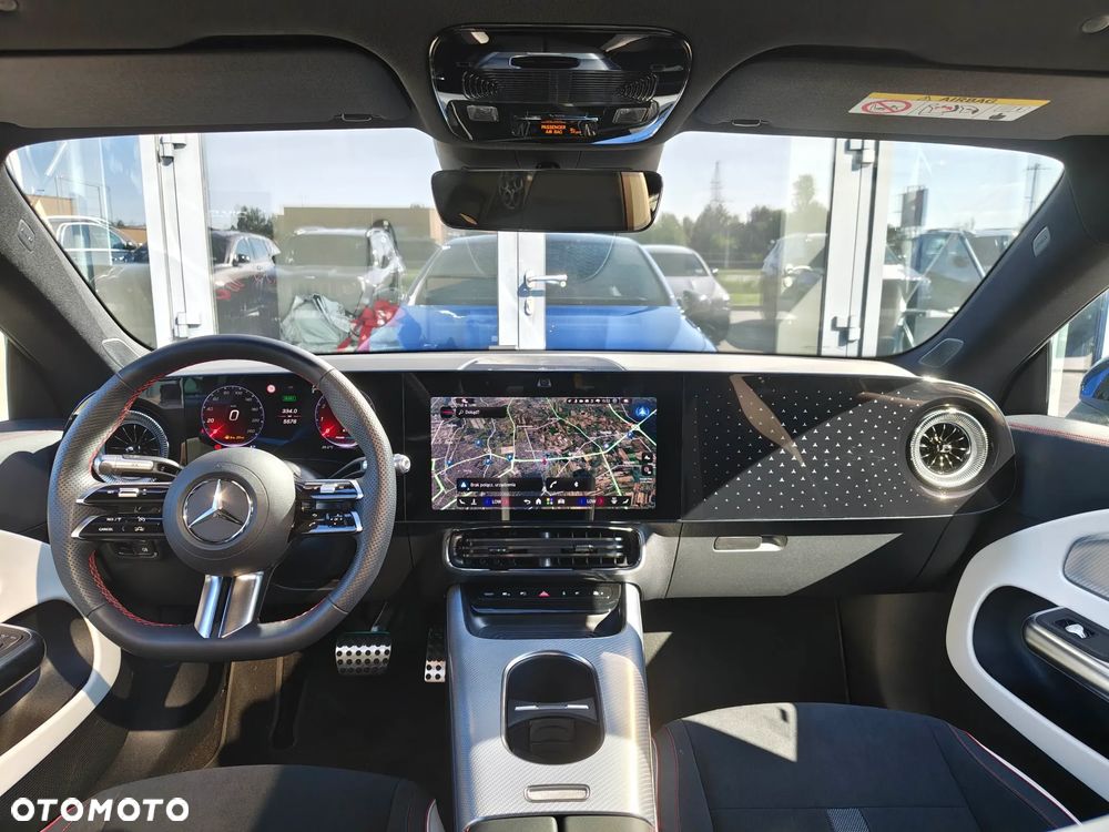 Mercedes-Benz CLA 200 mHEV 8G-DCT - 10