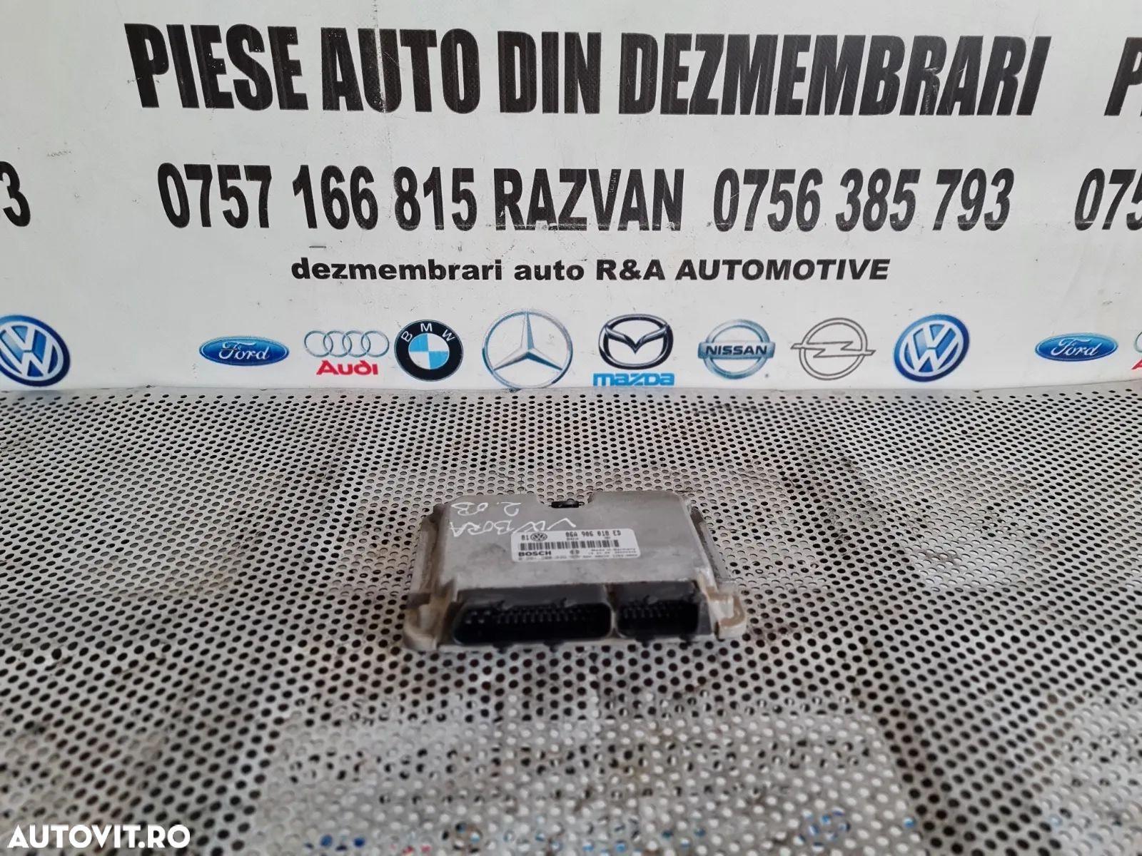 Calculator Motor ECU Vw Bora Golf 4 2.0 Benzina Cod 06AED - Dezmembrari Arad - 1