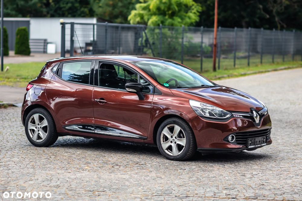 Renault Clio TCe 90 Paris - 7