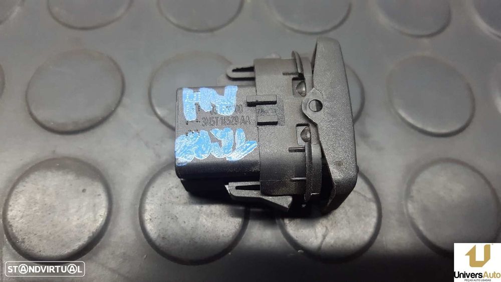 COMANDO DO ELEVADOR TRASEIRO DIREITO FORD FOCUS BERLINA (CAP) GHIA - 6