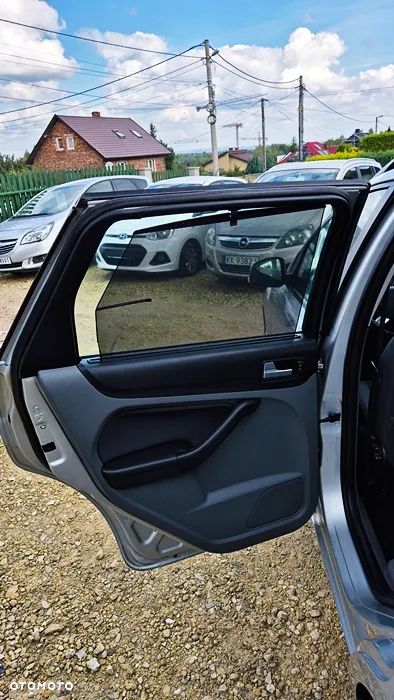 Ford Focus 1.8 FF Platinium X - 30