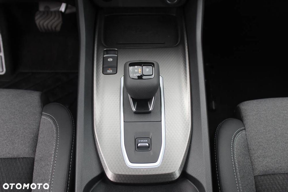 Nissan Qashqai 1.3 DIG-T MHEV N-Connecta Xtronic - 20