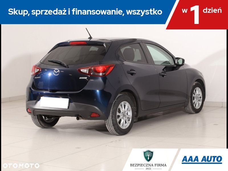 Mazda 2 - 6