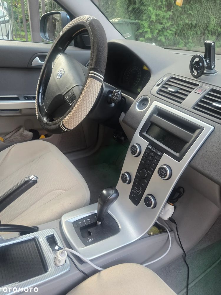 Volvo V50 - 12